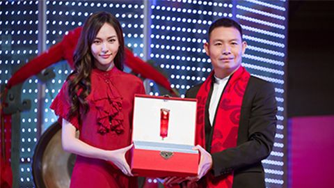中国美正当红，玖鼎贵宾厅A股上市，引领新时代